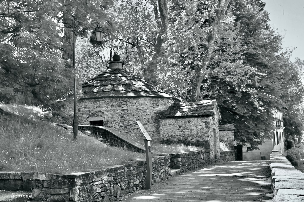 Le Ghiacciaie di Cazzago&nbsp;Brabbia