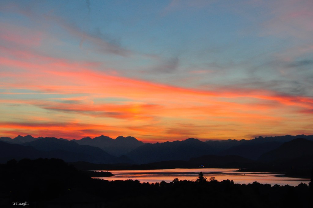 Il Lago di Varese, uno scrigno di storie di pescatori e dal sapore&nbsp;zen